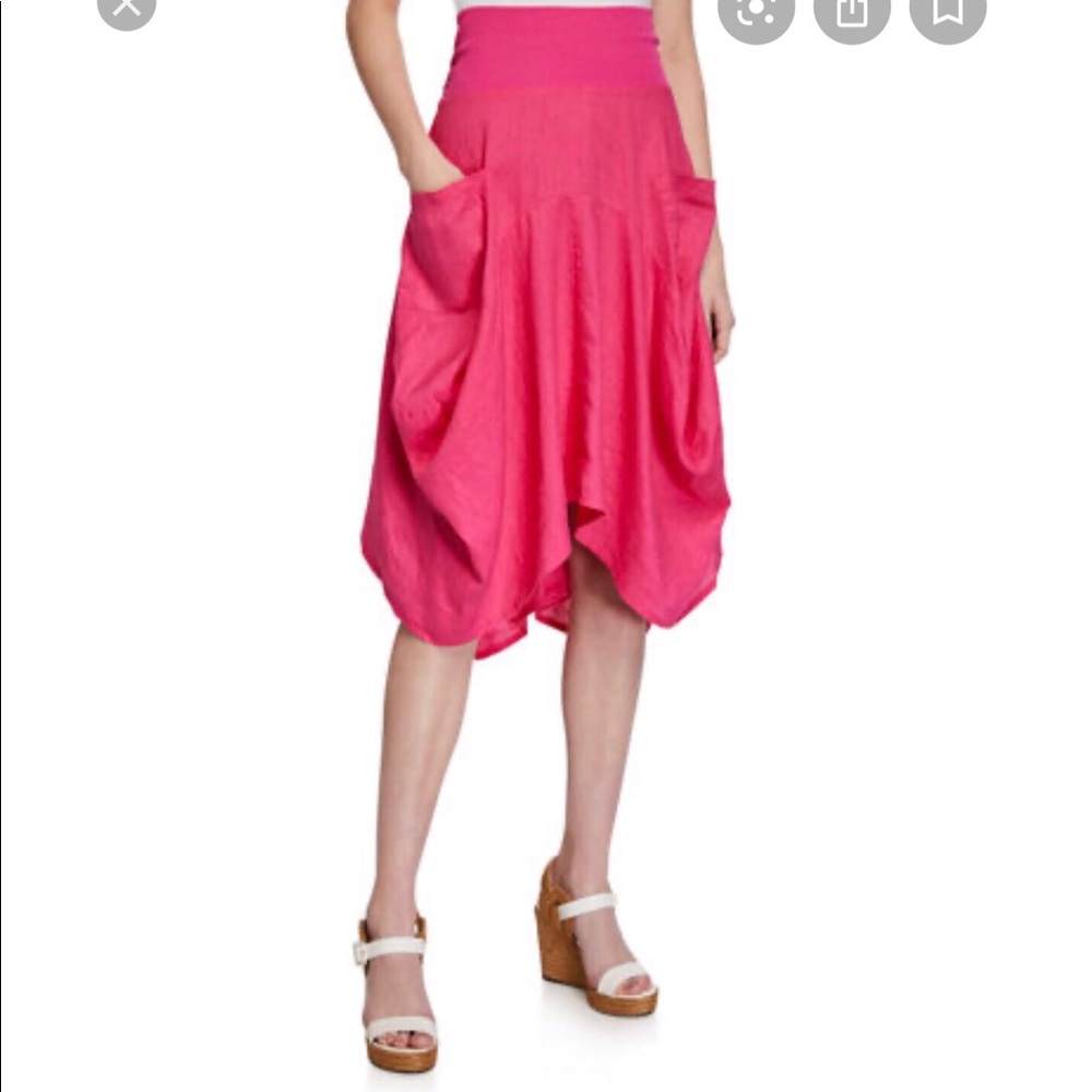 Neiman Marcus bubble linen skirt